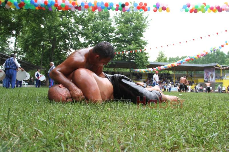 AKBALIK GÜREŞLERİ ORGANİZASYON KOMİTESİ TOPLANIYOR