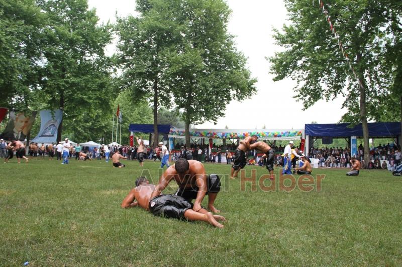 AKBALIK GÜREŞLERİ ORGANİZASYON KOMİTESİ TOPLANIYOR