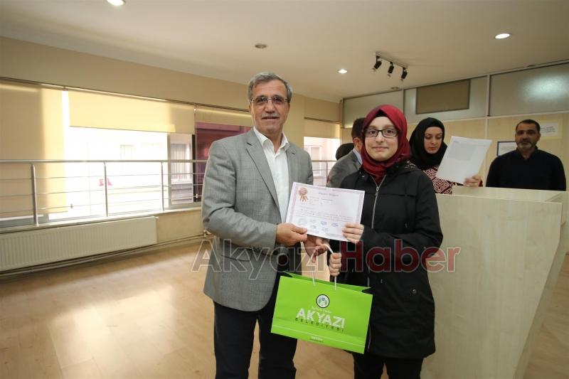 AKCANDAN BİLGİ ve KÜLTÜR EVİNDE VELİLERE TEOG SEMİNERİ