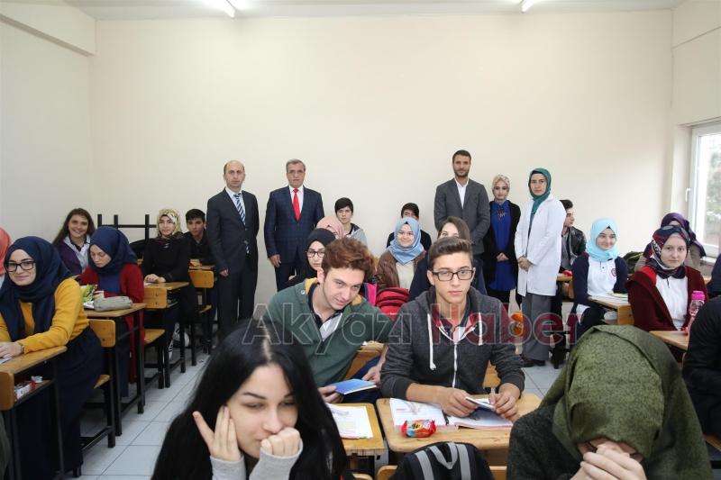 AKCAN’DAN İŞMONT HALİL BİLDİRİCİ MESLEKİ ve TEKNİK ANADOLU LİSESİNE ZİYARET