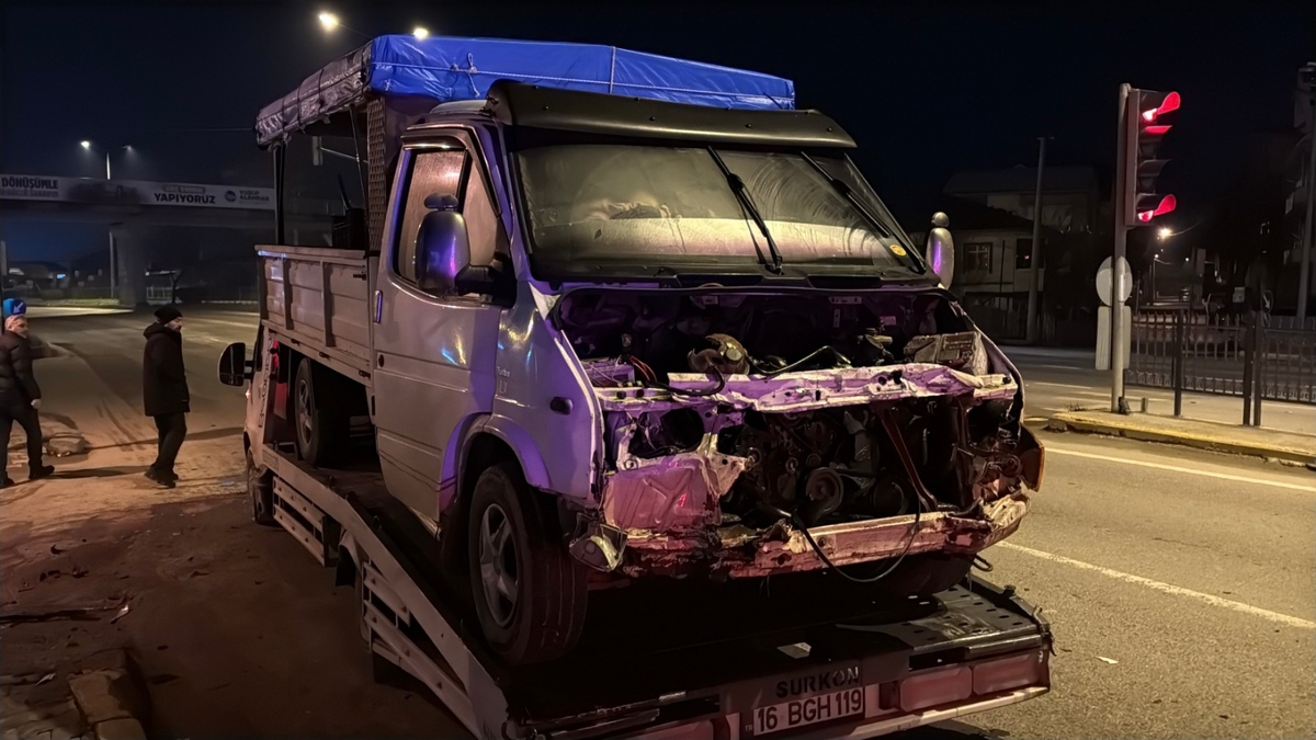 Akıllara durgunluk veren kaza; genç kız hayatını kaybetti