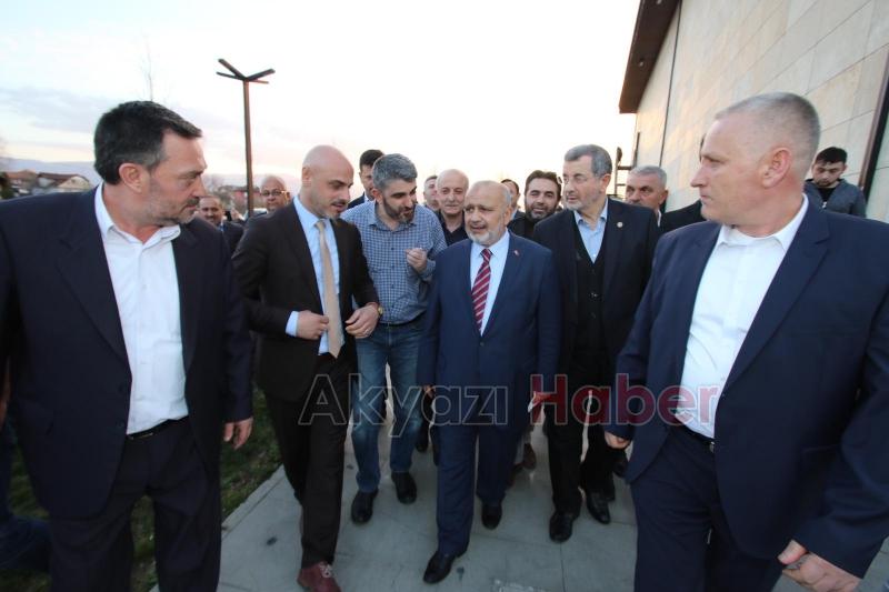 AKİMDER Tarafından Davet Edilen Şevki Yılmaz Akyazıda konferans verdi