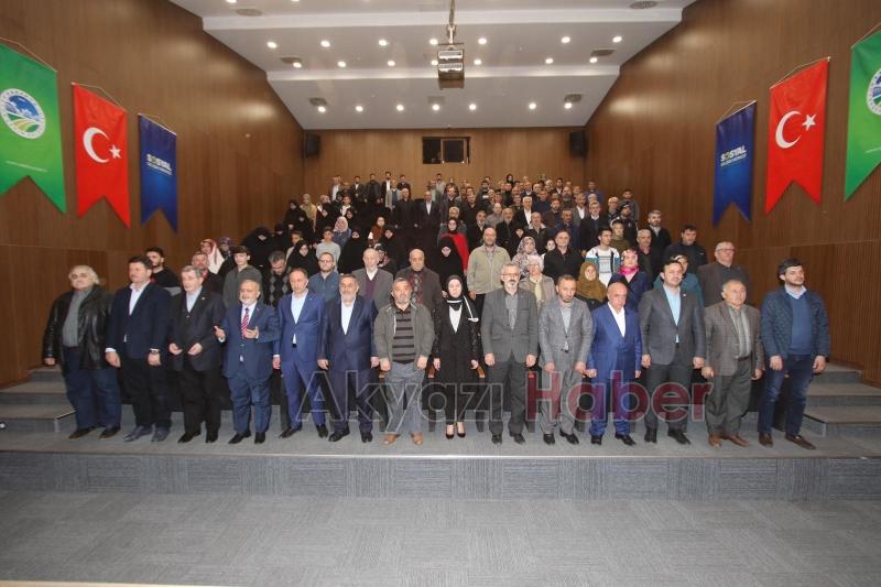 AKİMDER Tarafından Davet Edilen Şevki Yılmaz Akyazıda konferans verdi