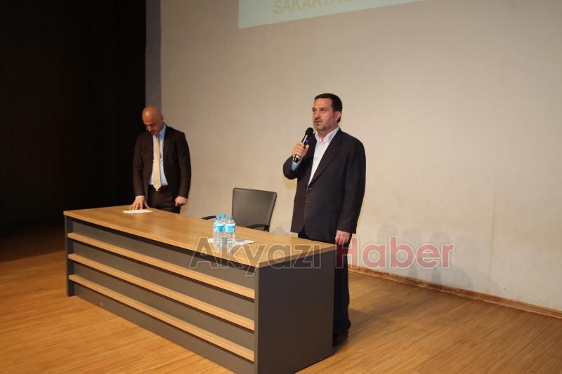 AKİMDER Tarafından Davet Edilen Şevki Yılmaz Akyazıda konferans verdi