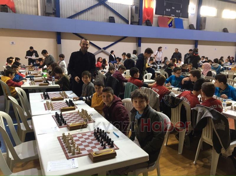 Akşemşettin İHO Satrançta İl Üçüncüsü Oldu