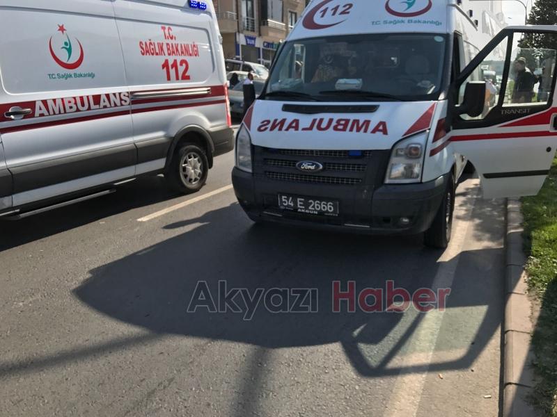 AKYAZI 112 AMBULANSI KAZA YAPTI