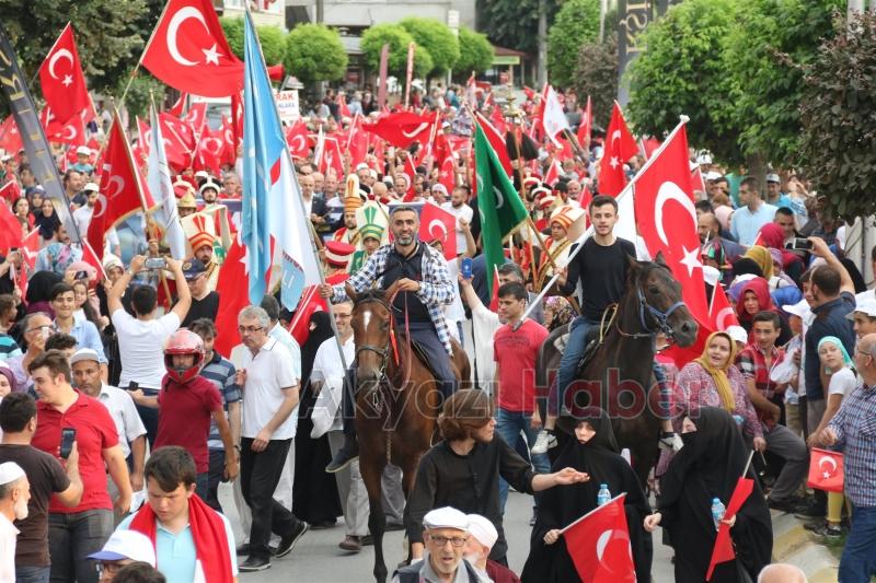 Akyazı 15 Temmuz Nöbetlerinde Tam Not Aldı