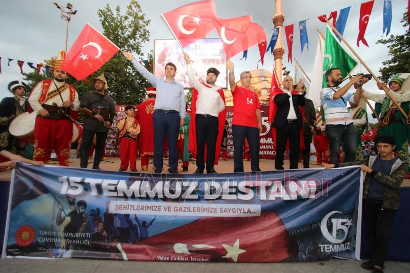 Akyazı 15 Temmuz Nöbetlerinde Tam Not Aldı