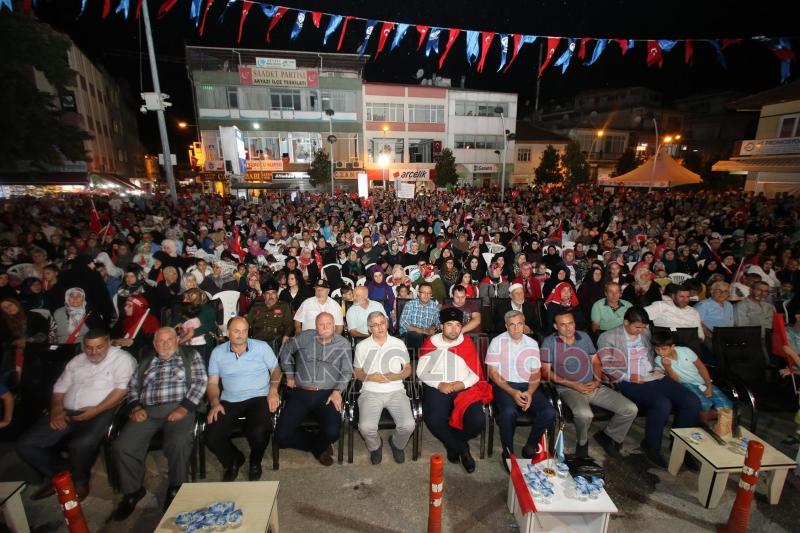Akyazı 15 Temmuz Nöbetlerinde Tam Not Aldı