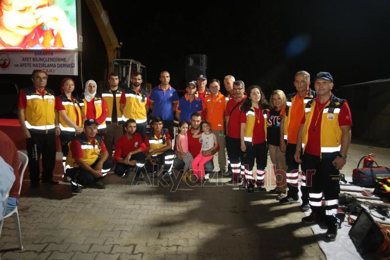 AKYAZI 17 AĞUSTOS’U UNUTMADI