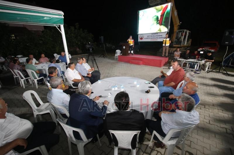 AKYAZI 17 AĞUSTOS’U UNUTMADI