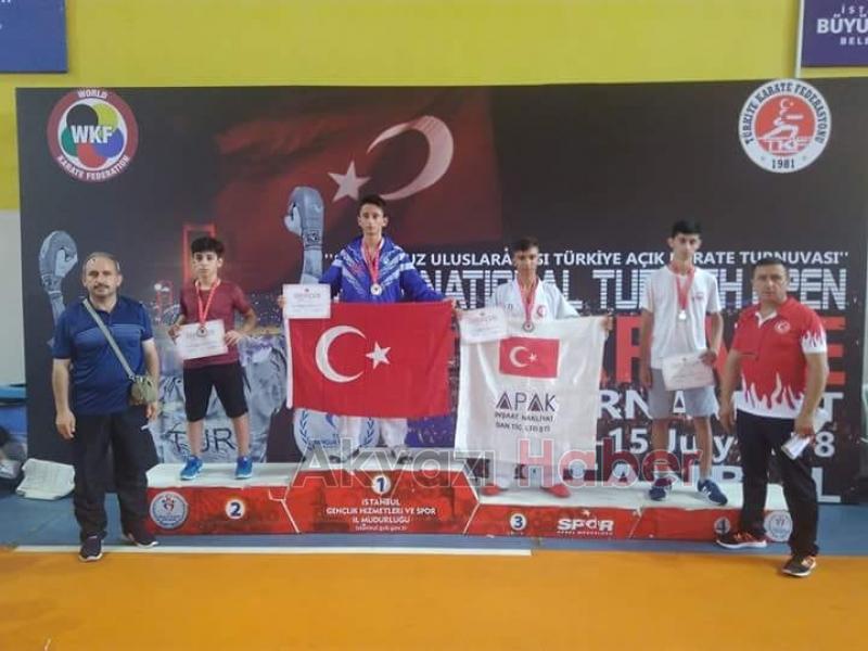 Akyazı 85 kulup arasından 9. Oldu 