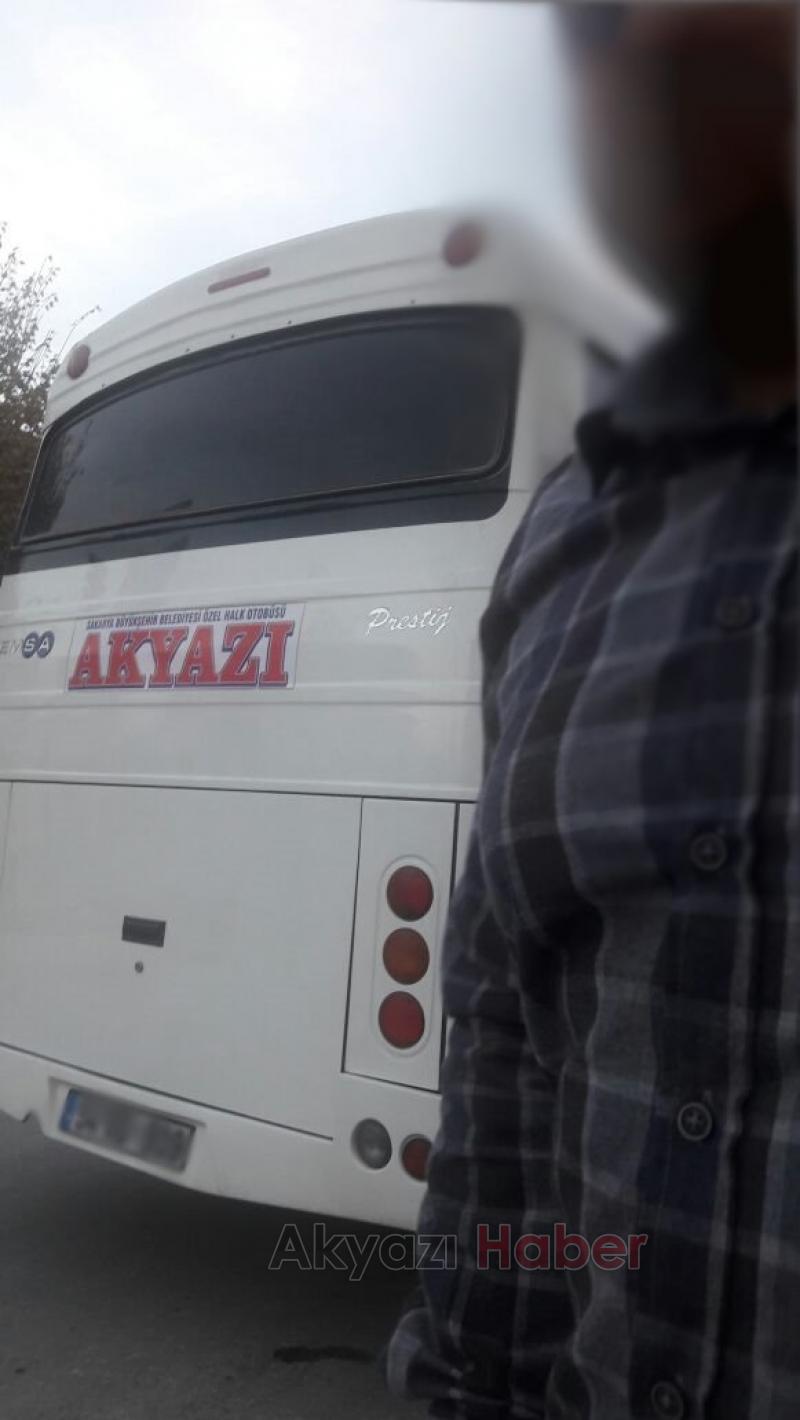 Akyazı Adapazarı Otobüs Şoföründen Yolcuya Hakaret