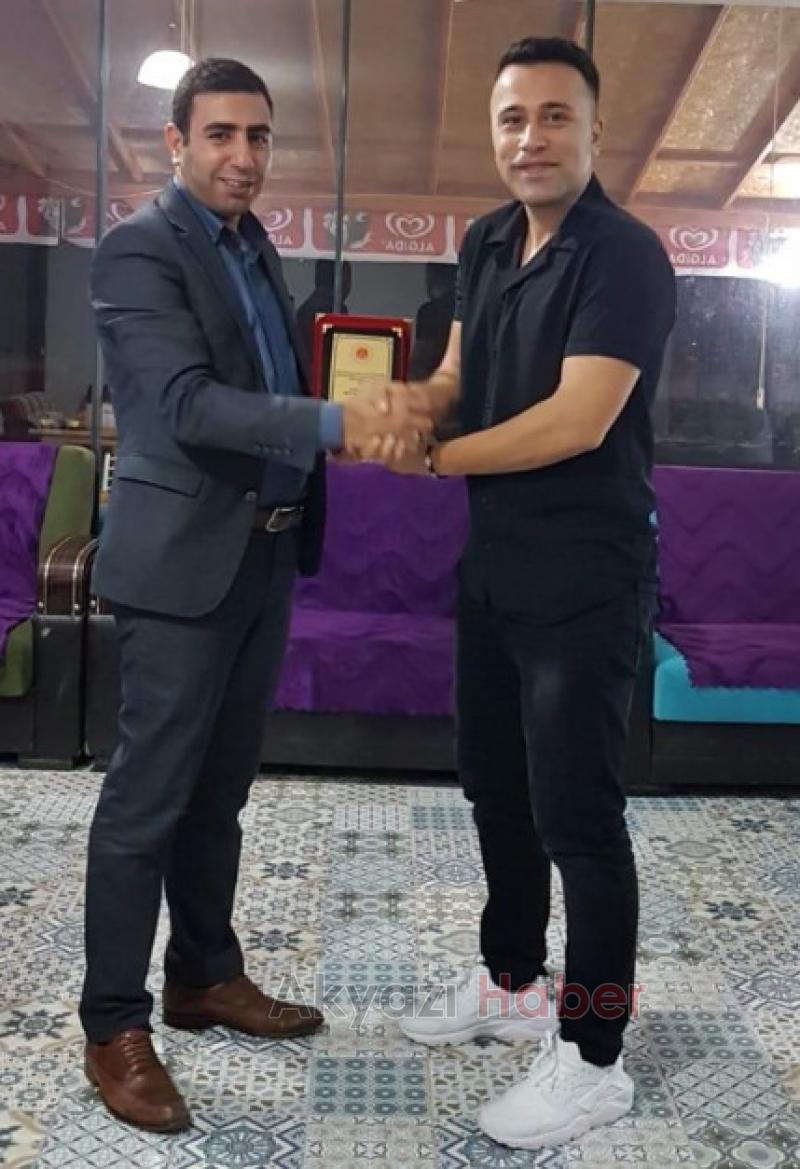 Akyazı Adliyesinde düzenlenen masa tenisi turnuvası sona erdi