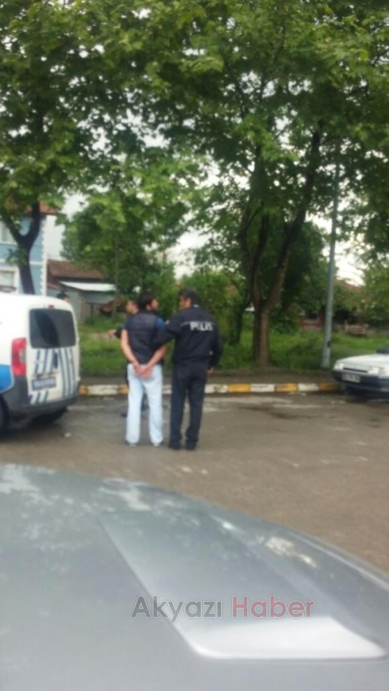 Akyazı Adliyesinde Tartışma