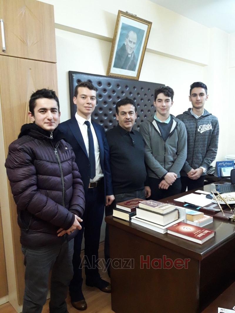  Akyazı AİHL Erdemliler Birliği’nden Şener’e Ziyaret