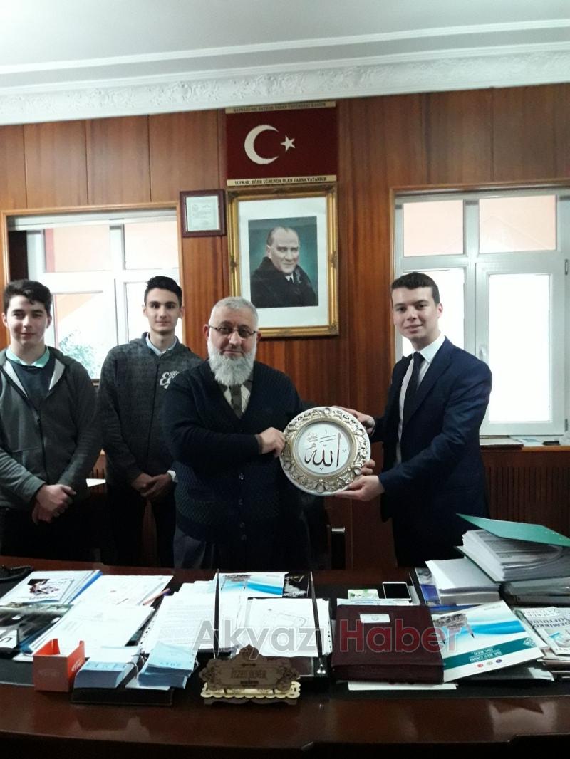  Akyazı AİHL Erdemliler Birliği’nden Şener’e Ziyaret