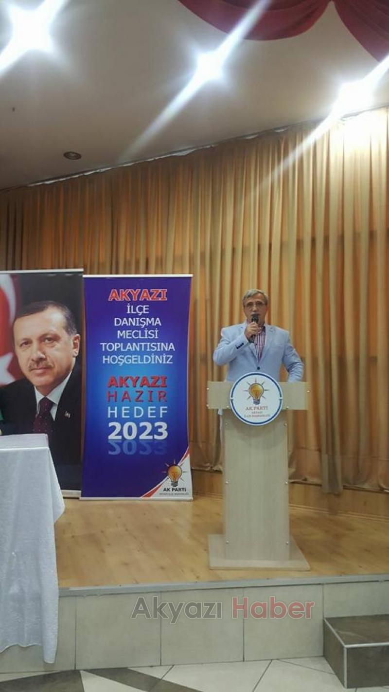 Akyazı Ak Parti İlçe Divan Toplantısı Gerçekleştirildi