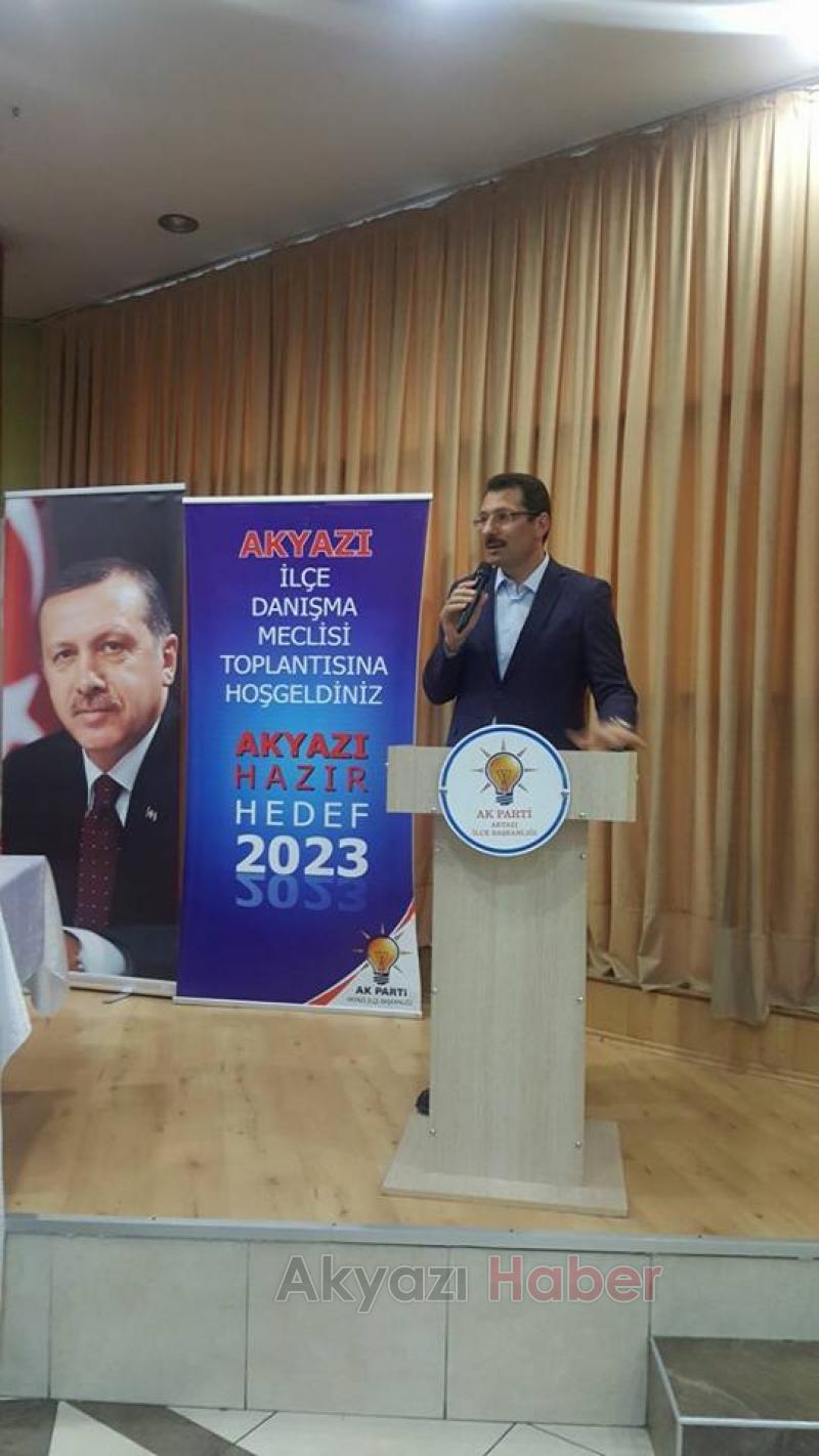 Akyazı Ak Parti İlçe Divan Toplantısı Gerçekleştirildi