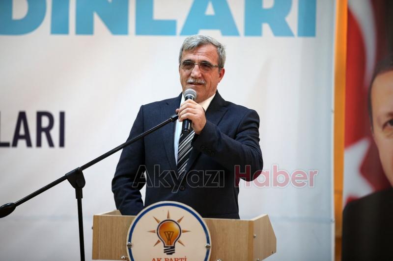 Akyazı Ak Parti Kadın Kolları Beşinci Olağan Kongresi Yapıldı