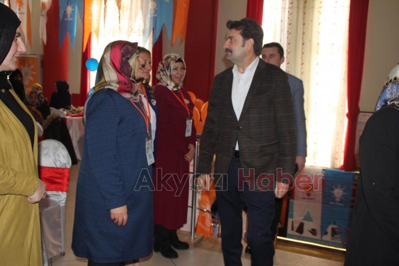 Akyazı Ak Parti Kadın Kolları Beşinci Olağan Kongresi Yapıldı