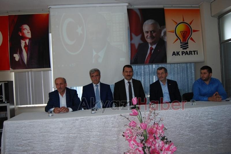 Akyazı Ak Parti Teşkilatında Bayramlaşma