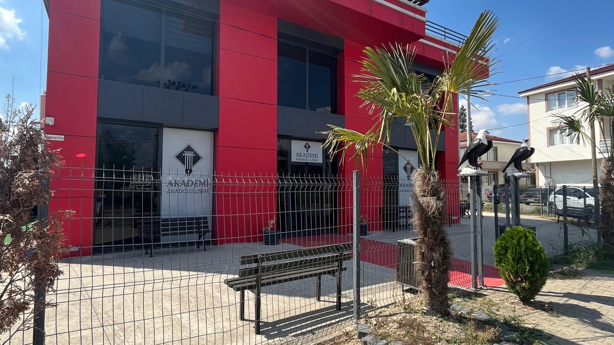 Akyazı Akademi Koleji (Eski Sınav Lisesi) Yeni Adıyla Hizmetinizde!