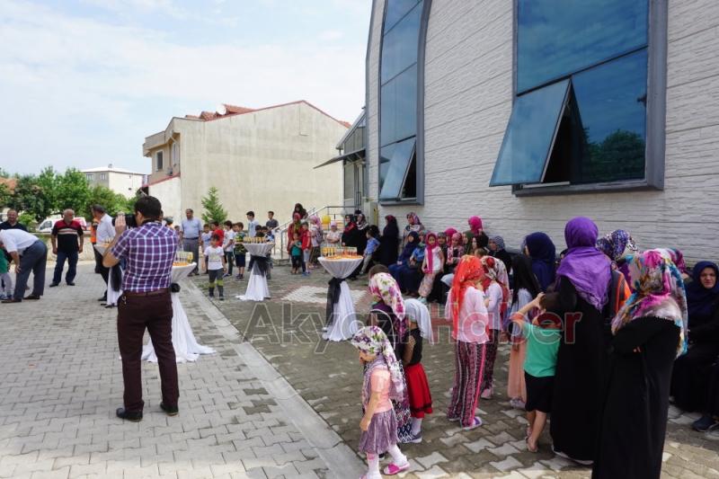 Akyazı Akşemsettin Camii 4 6 yaş arası Kuran Kursu dualarla açıldı