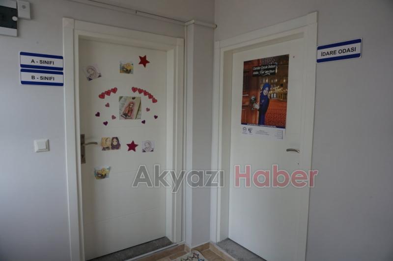 Akyazı Akşemsettin Camii 4 6 yaş arası Kuran Kursu dualarla açıldı