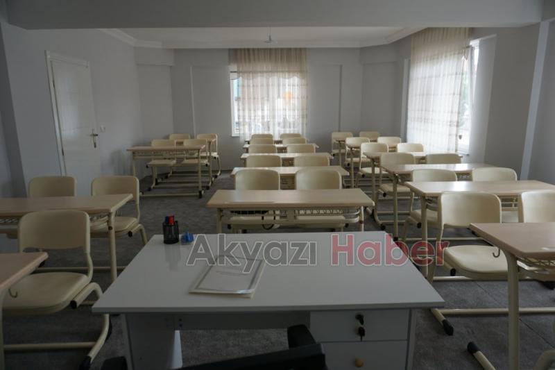 Akyazı Akşemsettin Camii 4 6 yaş arası Kuran Kursu dualarla açıldı