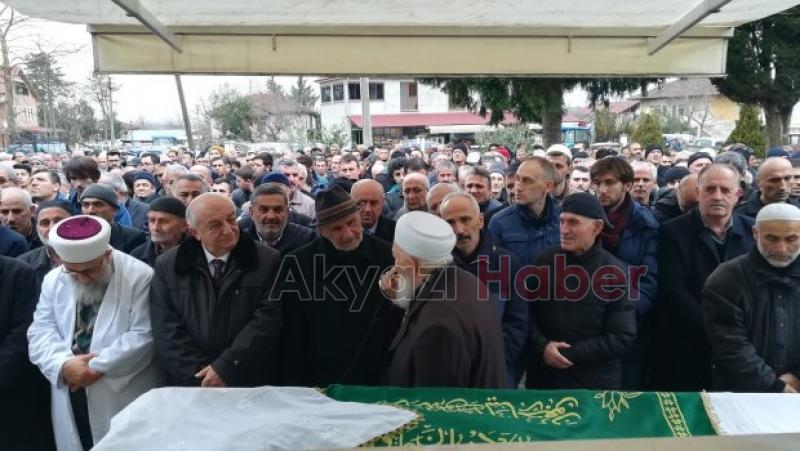 Akyazı Altındere eski Belediye Başkanı Gençağa Koçun eşi Havva Koç toprağa verildi