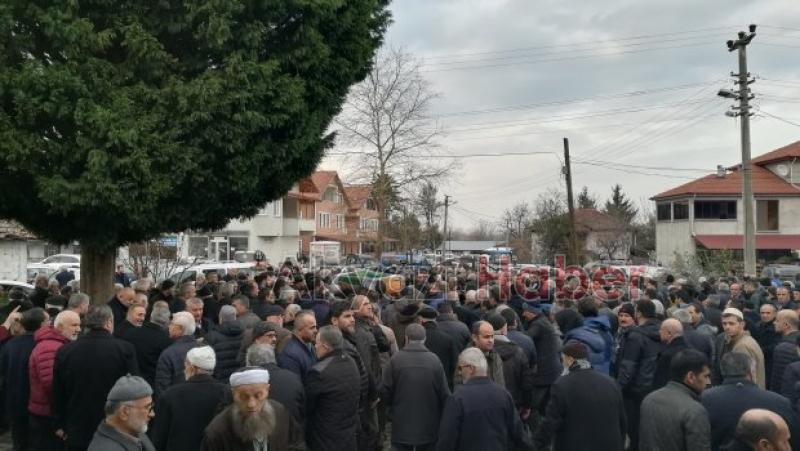 Akyazı Altındere eski Belediye Başkanı Gençağa Koçun eşi Havva Koç toprağa verildi