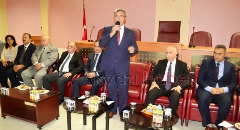 AKYAZI ATSO VE AZO’NUN DÜZENLEDİĞİ BAYRAM KUTLAMASINA BÜYÜK İLGİ