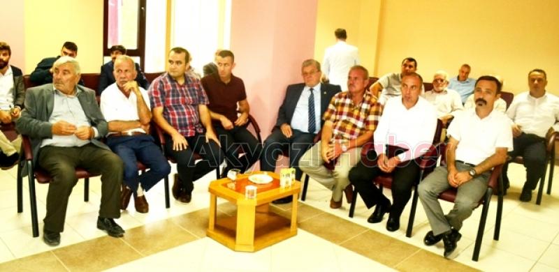 AKYAZI ATSO VE AZO’NUN DÜZENLEDİĞİ BAYRAM KUTLAMASINA BÜYÜK İLGİ