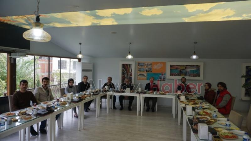 Akyazı Belediye Başkan Aday Adayı Selçuk Yaşar Projelerini anlattı