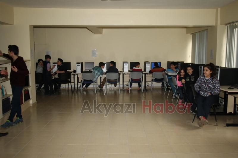 Akyazı Belediyesi Bilgi Kültür Evi Kayıtları Başladı