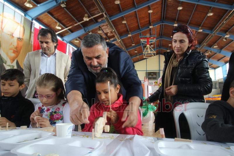 AKYAZI BELEDİYESİ ÇOCUK KULÜBÜNDEN ÇOK ÖZEL ETKİNLİK