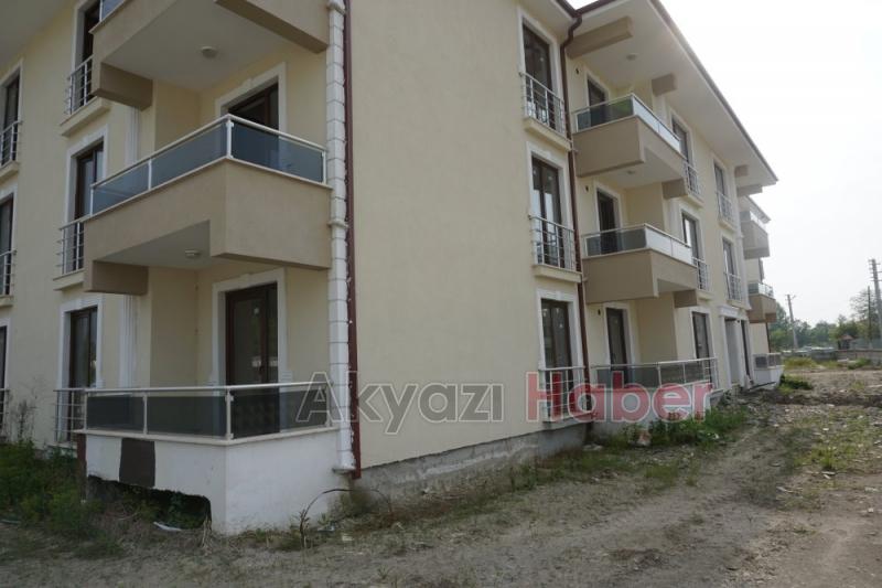 Akyazı Belediyesi faizsiz ev sahibi yapıyor