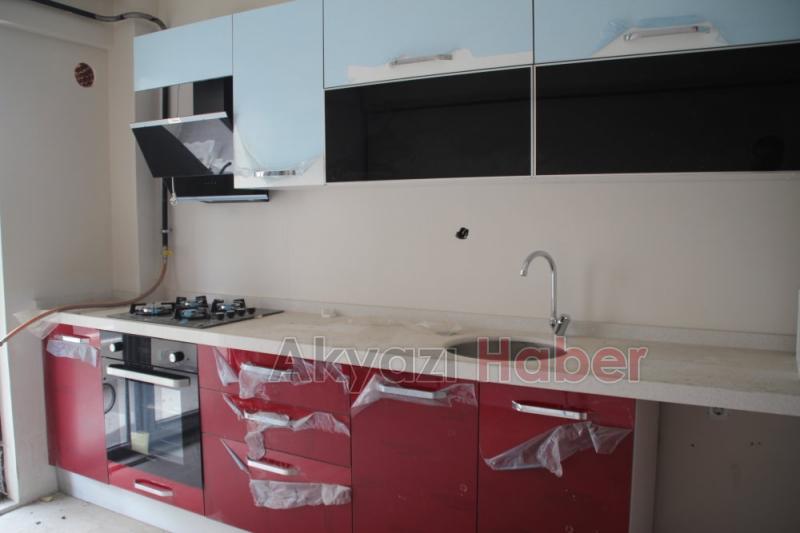 Akyazı Belediyesi faizsiz ev sahibi yapıyor