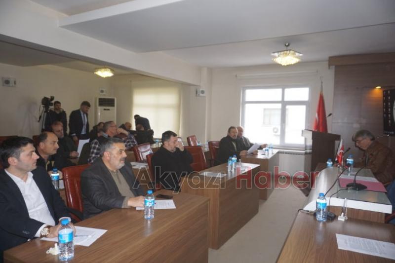 Akyazı Belediyesi Meclisi yılın ilk toplantısını yaptı