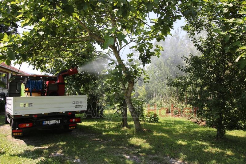 AKYAZI BELEDİYESİ SAĞLIK İŞLERİNDEN ANINDA MÜDAHALE