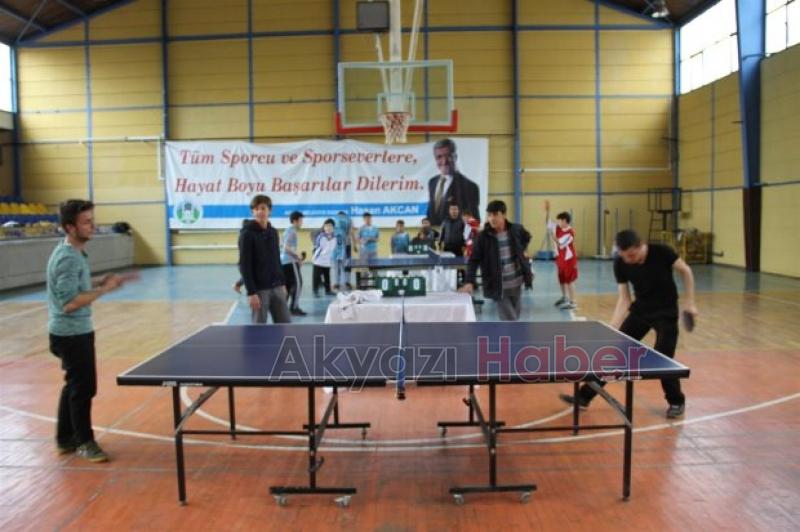 Akyazı Belediyesi Spor Şenlikleri Hız Kesmiyor