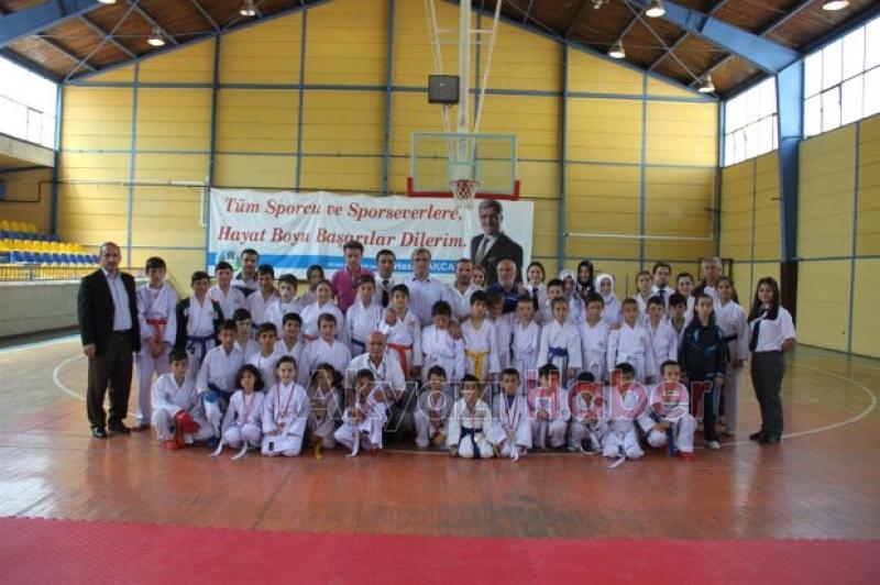 Akyazı Belediyesi Spor Şenlikleri Sonuçları ve Ödül Listesi Açıklandı