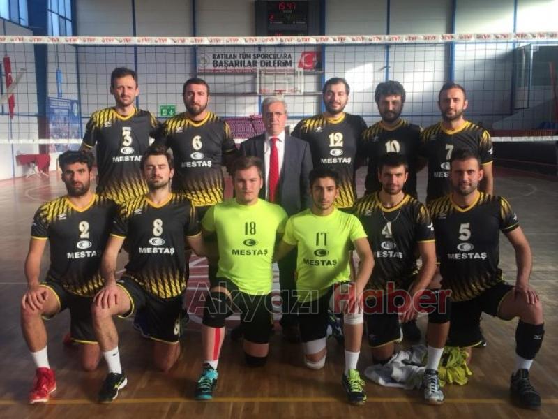 Akyazı Belediyesi Voleybol takımı Çilimli Belediyesine şans tanımadı
