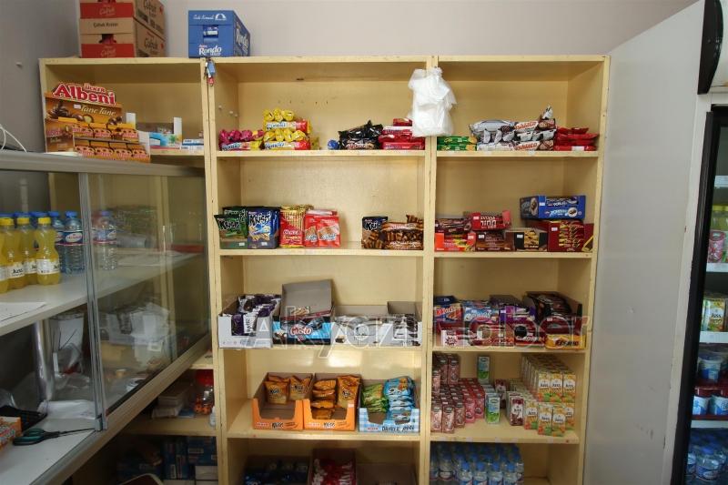 AKYAZI BELEDİYESİ ZABITA EKİPLERİ OKUL KANTİNLERİNDE SIKI DENETİME BAŞLADI