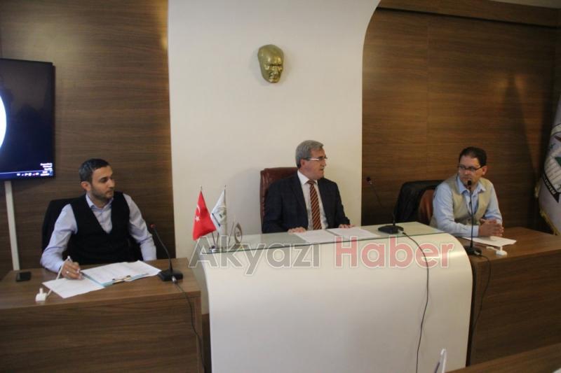 Akyazı Belediyesinin Kasım Ayına ait olağan Meclis toplantısı yapıldı