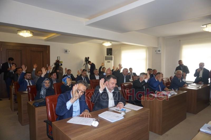 Akyazı Belediyesinin yeni Meclisi İlk toplantısını yaptı