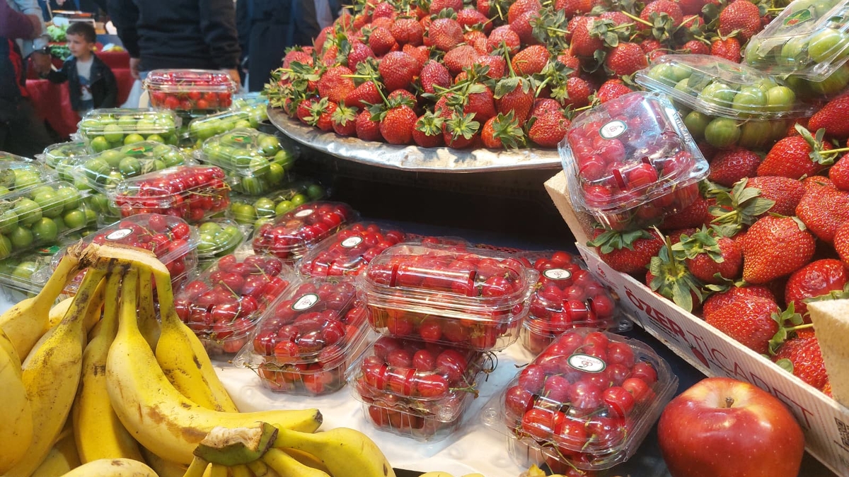 Akyazı Çarşamba Pazarı’nda bu hafta fiyatlar