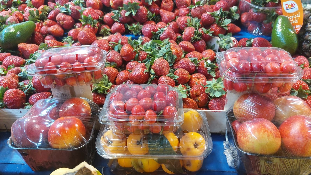 Akyazı Çarşamba Pazarı’nda bu hafta fiyatlar