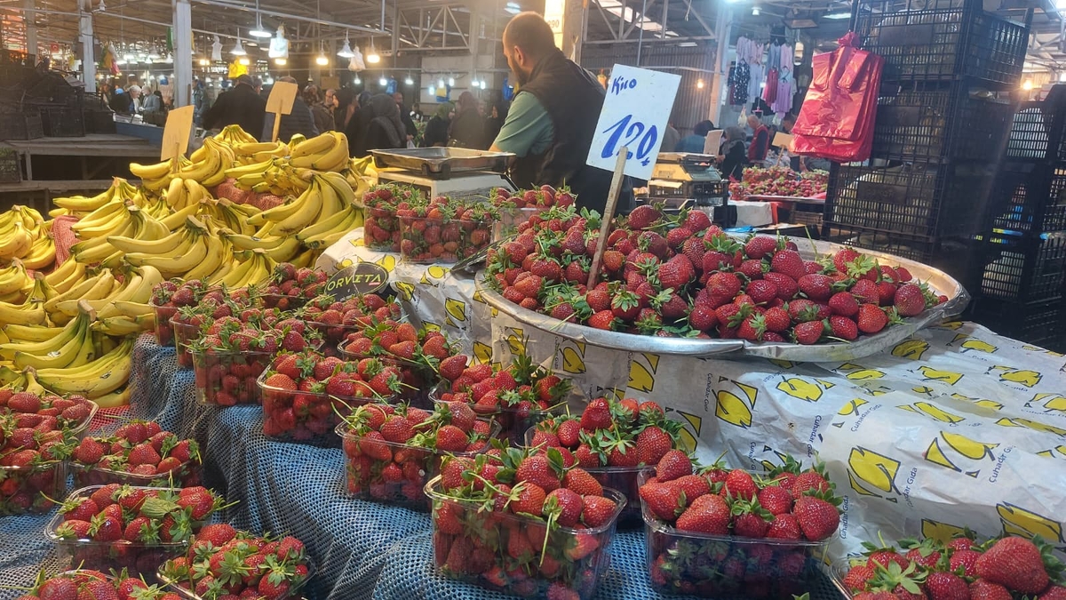 Akyazı Çarşamba Pazarı’nda bu hafta fiyatlar